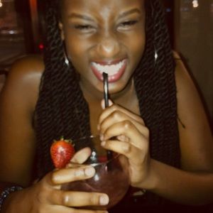 Meet your Posher, Lauren